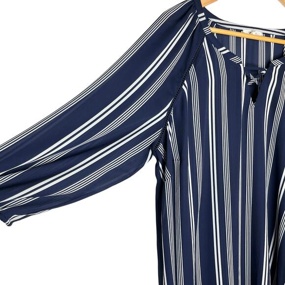 Maurices Striped Lattice Tunic Pop Over Blouse Size Large - Picture 8 of 8